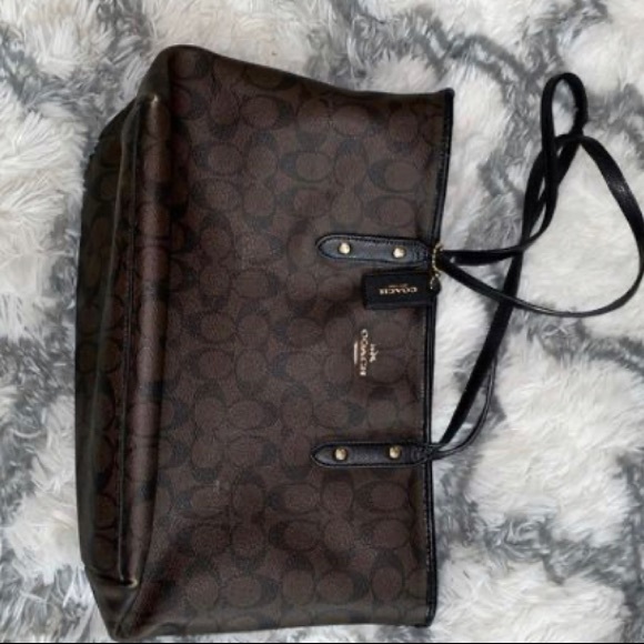 Authentic Coach Purse - Picture 1 of 5